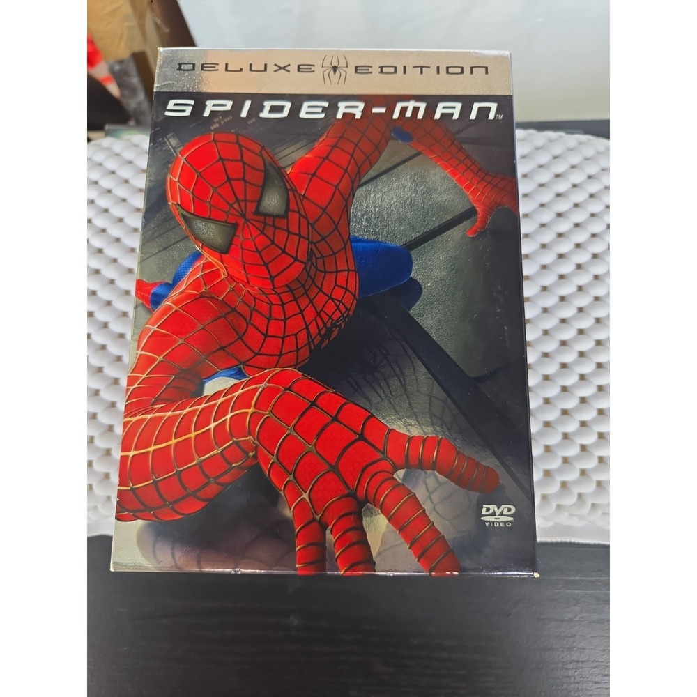 Marvel SpiderMan DVD 2-Disc Set, Deluxe Edition Widescreen 2004.
